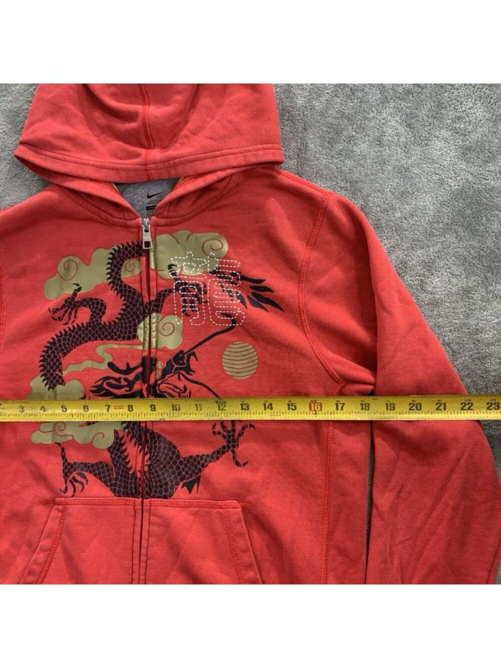 Nike Jacket Youth Boy XL Chinese New Year of Dragon Hoodie 2012 Y2K Faded Red - Picture 3 of 8